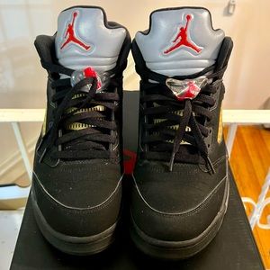Jordan 5 Retro Black Metallic